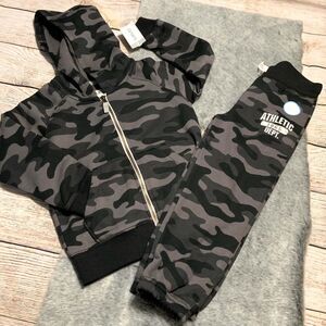 NWT Carter’s Matching Camo Print Jogger Set
